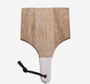 White/Wood Food Shovel